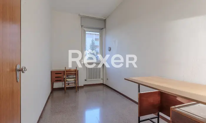 Rexer-Bergamo-Quadrilocale-con-doppia-esposizione-e-box-Altro