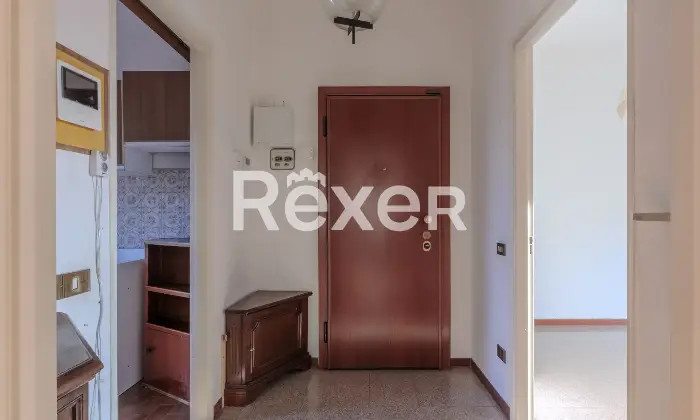 Rexer-Bergamo-Quadrilocale-con-doppia-esposizione-e-box-Altro