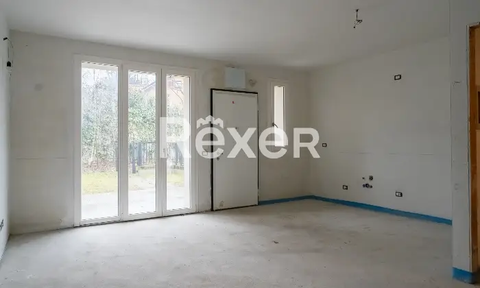 Rexer-Vimercate-Appartamento-in-classe-A-su-due-livelli-di-mq-con-taverna-e-box-doppio-Altro