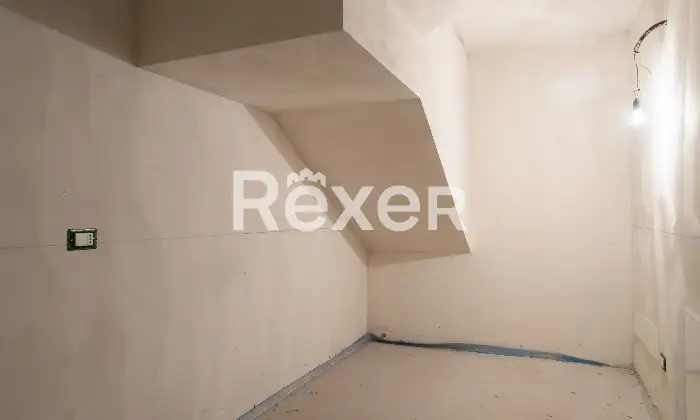 Rexer-Vimercate-Appartamento-in-classe-A-su-due-livelli-di-mq-con-taverna-e-box-doppio-Altro