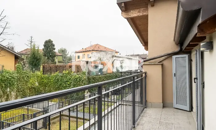 Rexer-Vimercate-Appartamento-in-classe-A-su-due-livelli-di-mq-con-taverna-e-box-doppio-Altro