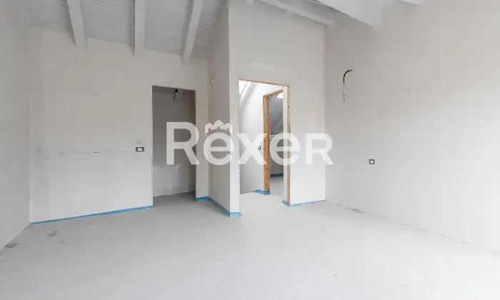 Rexer-Vimercate-Duplex-in-classe-A-con-cantina-e-box-doppio-Altro