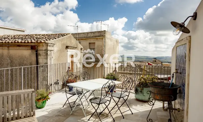 Rexer-Palazzolo-Acreide-Terratetto-ristrutturato-con-terrazzo-nel-cuore-di-Palazzolo-Acreide-Altro