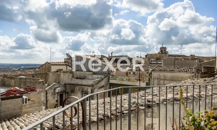 Rexer-Palazzolo-Acreide-Terratetto-ristrutturato-con-terrazzo-nel-cuore-di-Palazzolo-Acreide-Altro