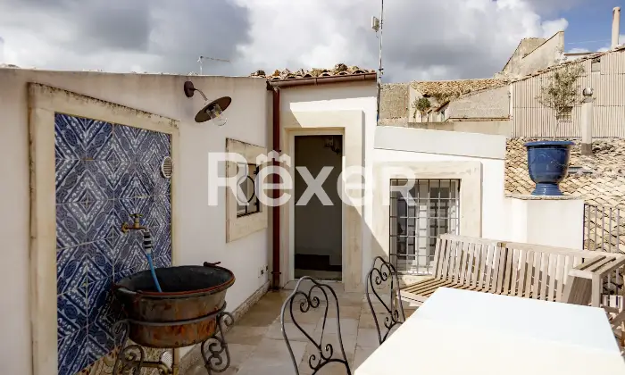 Rexer-Palazzolo-Acreide-Terratetto-ristrutturato-con-terrazzo-nel-cuore-di-Palazzolo-Acreide-Altro