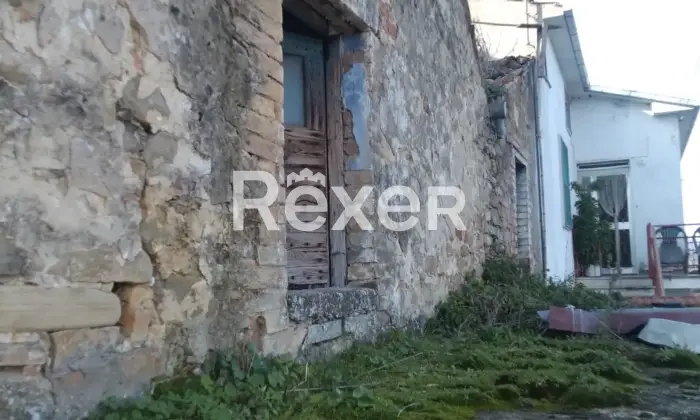 Rexer-Cellino-Attanasio-Casa-rurale-in-vendita-in-via-Borea-a-Cellino-Attanasio-Altro