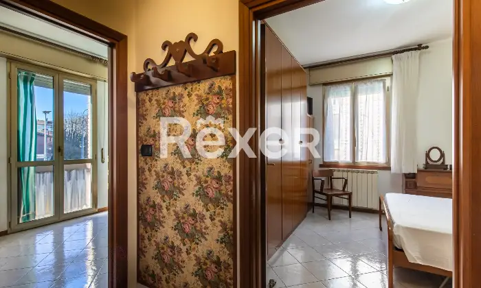 Rexer-Bologna-San-Donato-via-Bartoli-Appartamento-con-balcone-e-cantina-Altro