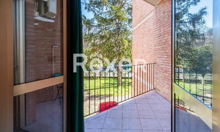 Rexer-Bologna-San-Donato-via-Bartoli-Appartamento-con-balcone-e-cantina-Altro