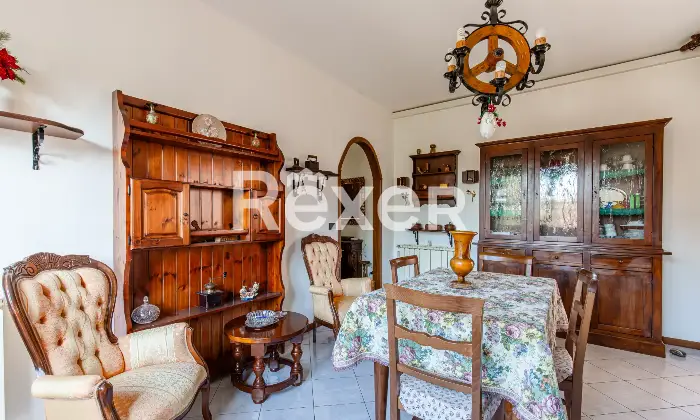 Rexer-Bologna-San-Donato-via-Bartoli-Appartamento-con-balcone-e-cantina-Altro