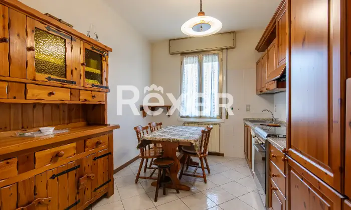 Rexer-Bologna-San-Donato-via-Bartoli-Appartamento-con-balcone-e-cantina-Altro