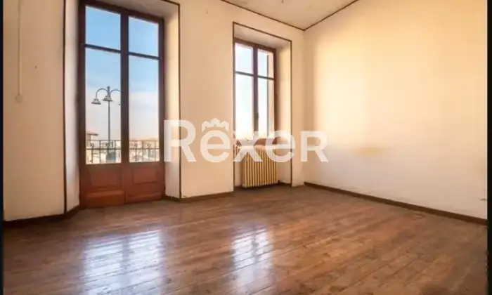 Rexer-Revello-Appartamento-in-vendita-in-Piazza-Cesare-Battisti-a-Revello-Altro