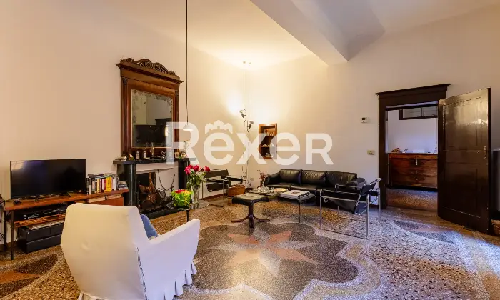 Rexer-Bologna-NUDA-PROPRIETA-Appartamento-con-giardino-e-posti-auto-Altro