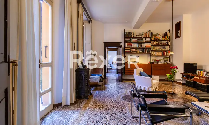 Rexer-Bologna-NUDA-PROPRIETA-Appartamento-con-giardino-e-posti-auto-Altro