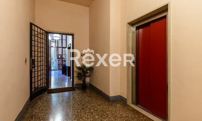 Rexer-Bologna-NUDA-PROPRIETA-Appartamento-con-giardino-e-posti-auto-Altro