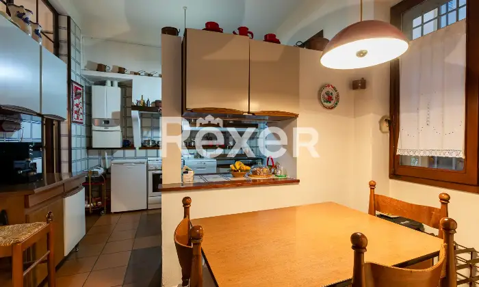 Rexer-Bologna-NUDA-PROPRIETA-Appartamento-con-giardino-e-posti-auto-Altro