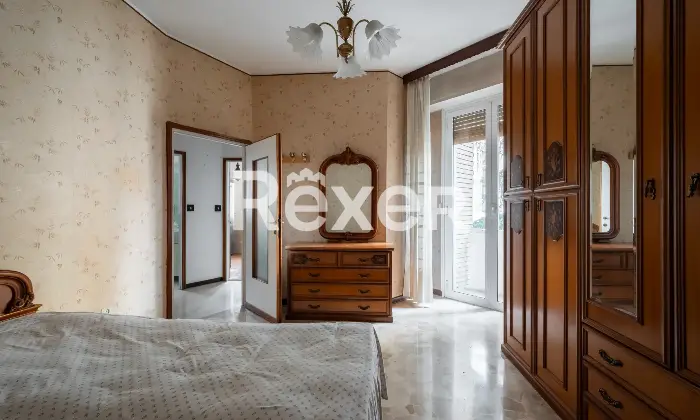 Rexer-Milano-Trilocale-con-cantina-e-box-Altro