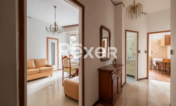 Rexer-Milano-Trilocale-con-cantina-e-box-Altro