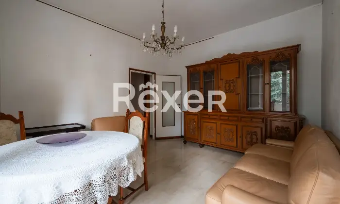 Rexer-Milano-Trilocale-con-cantina-e-box-Altro