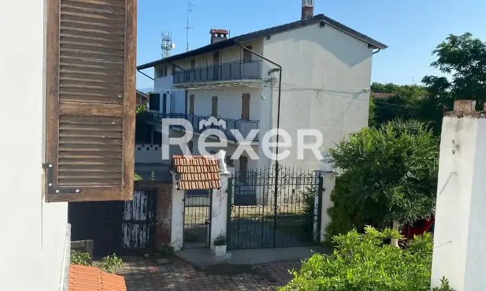 Rexer-Carpignano-Sesia-Intero-edificio-in-vendita-in-via-Giuseppe-Verdi-a-Carpignano-Sesia-Altro