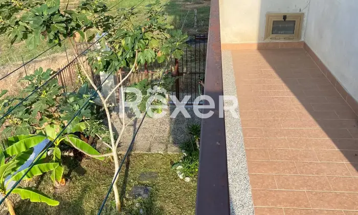 Rexer-Laureana-di-Borrello-Casa-singola-su-tre-livelli-in-vendita-in-via-Trieste-a-Laureana-di-Borrello-Altro