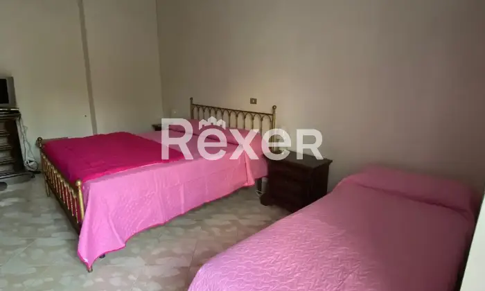 Rexer-Laureana-di-Borrello-Casa-singola-su-tre-livelli-in-vendita-in-via-Trieste-a-Laureana-di-Borrello-Altro