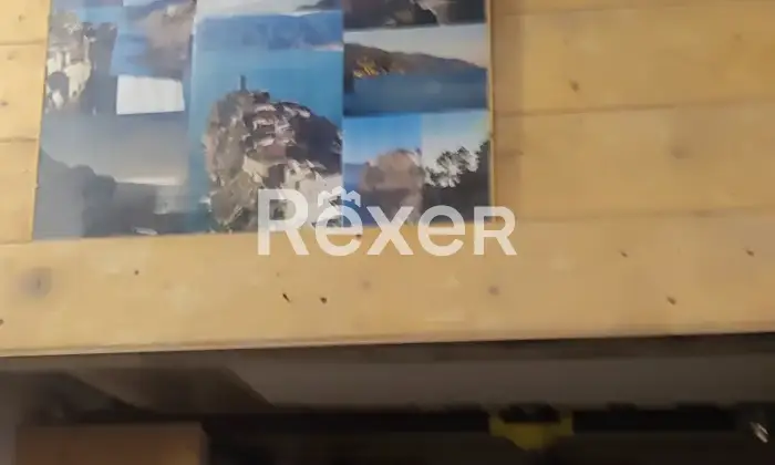 Rexer-Campomorone-Garage-soppalcato-ristrutturato-con-posti-moto-e-auto-mq-Altro