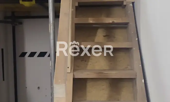 Rexer-Campomorone-Garage-soppalcato-ristrutturato-con-posti-moto-e-auto-mq-Altro