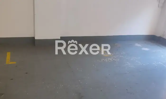 Rexer-Campomorone-Garage-soppalcato-ristrutturato-con-posti-moto-e-auto-mq-Altro