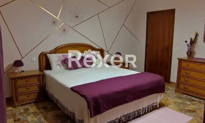 Rexer-Casole-dElsa-Vivere-le-colline-toscane-ultimo-piano-con-vista-balcone-e-garage-Altro