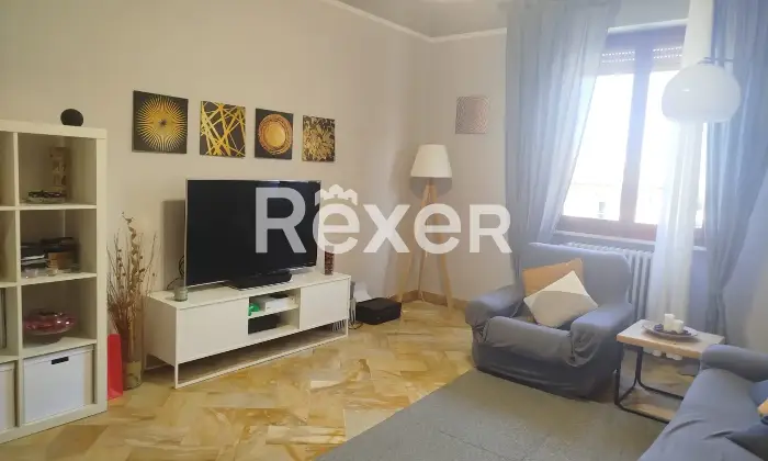 Rexer-Casole-dElsa-Vivere-le-colline-toscane-ultimo-piano-con-vista-balcone-e-garage-Altro