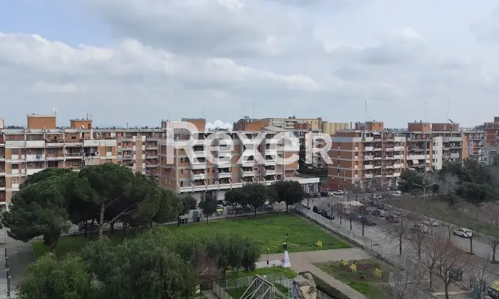 Rexer-Foggia-Trilocale-al-sesto-piano-con-ascensore-balconi-e-ripostiglio-Altro