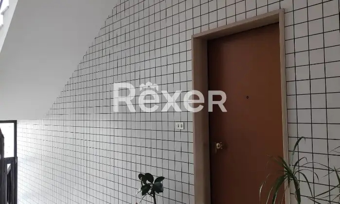 Rexer-Foggia-Trilocale-al-sesto-piano-con-ascensore-balconi-e-ripostiglio-Altro