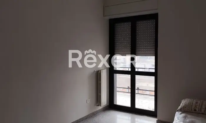 Rexer-Foggia-Trilocale-al-sesto-piano-con-ascensore-balconi-e-ripostiglio-Altro