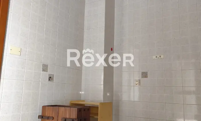 Rexer-Foggia-Trilocale-al-sesto-piano-con-ascensore-balconi-e-ripostiglio-Altro