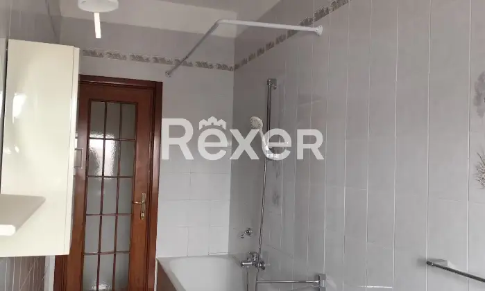 Rexer-Foggia-Trilocale-al-sesto-piano-con-ascensore-balconi-e-ripostiglio-Altro