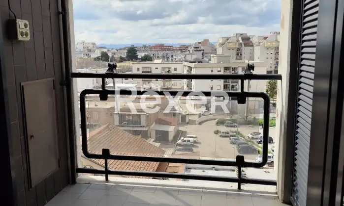 Rexer-Foggia-Trilocale-al-sesto-piano-con-ascensore-balconi-e-ripostiglio-Altro