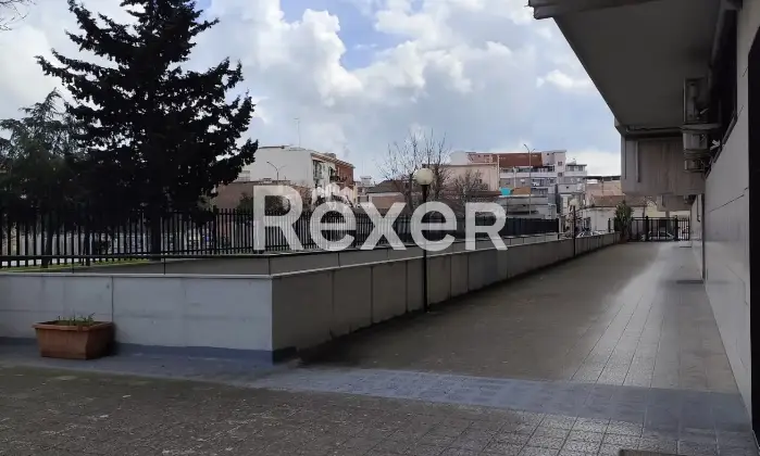 Rexer-Foggia-Trilocale-al-sesto-piano-con-ascensore-balconi-e-ripostiglio-Altro