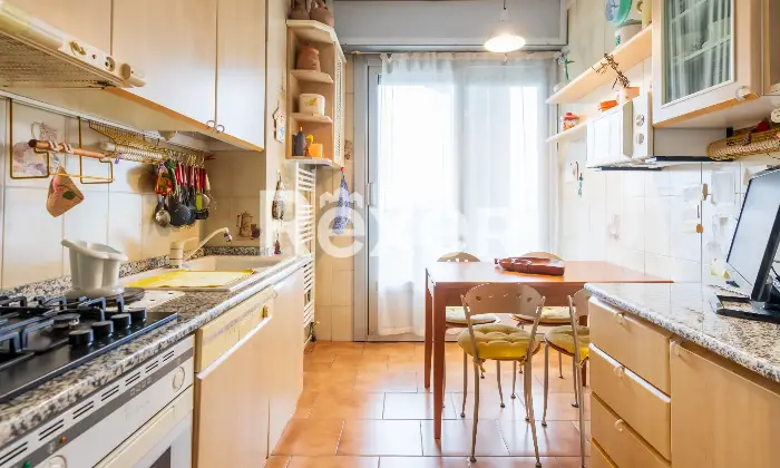 Rexer-Milano-Tre-locali-piano-alto-Altro