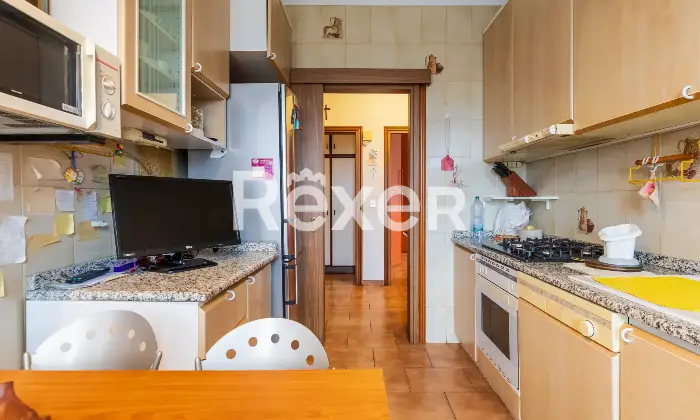 Rexer-Milano-Tre-locali-piano-alto-Altro