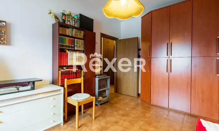 Rexer-Milano-Tre-locali-piano-alto-Altro