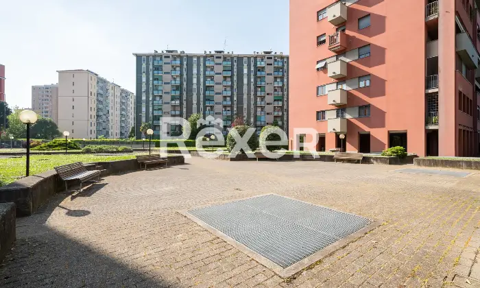 Rexer-Milano-ATTICO-SU-DUE-LIVELLI-CON-TERRAZZO-VIVIBILE-E-BOX-Altro