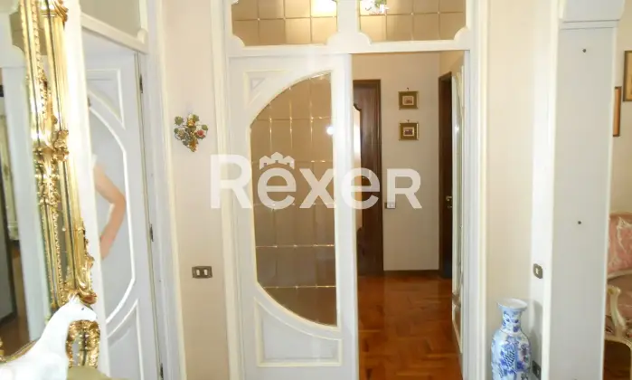 Rexer-None-Appartamento-su-due-piani-in-vendita-in-Via-Beccaria-a-None-Altro