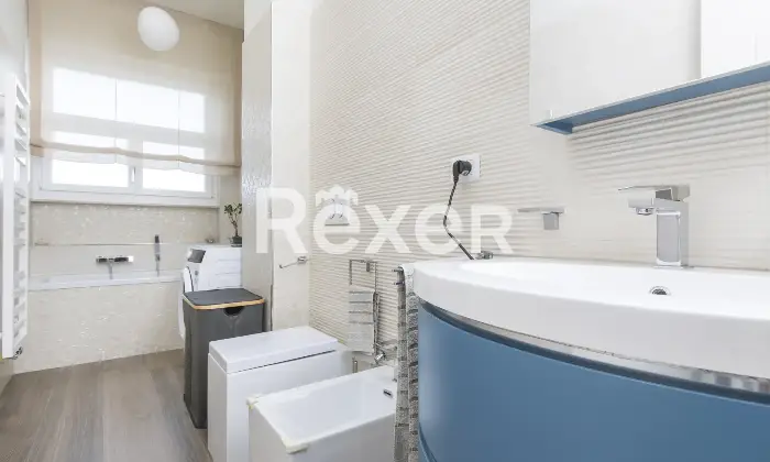 Rexer-Collegno-QUADRILOCALE-COMPLETAMENTE-RISTRUTTURATO-Altro