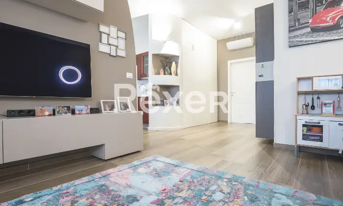 Rexer-Collegno-QUADRILOCALE-COMPLETAMENTE-RISTRUTTURATO-Altro