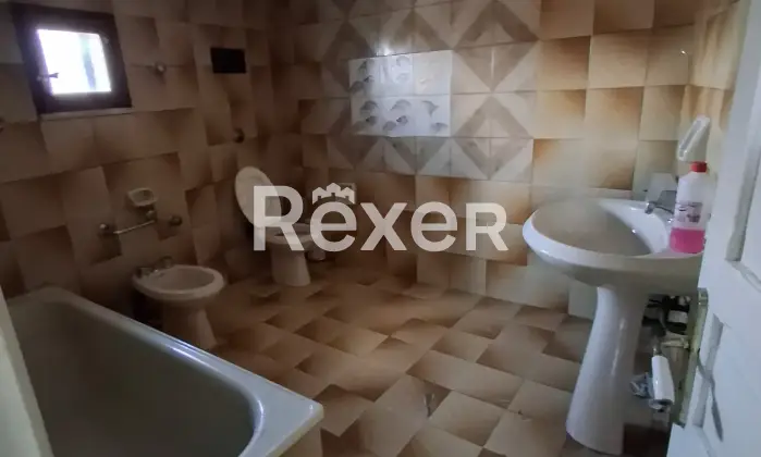 Rexer-Sambuca-di-Sicilia-Appartamento-al-secondo-piano-in-via-Roma-a-Sambuca-di-Sicilia-Altro