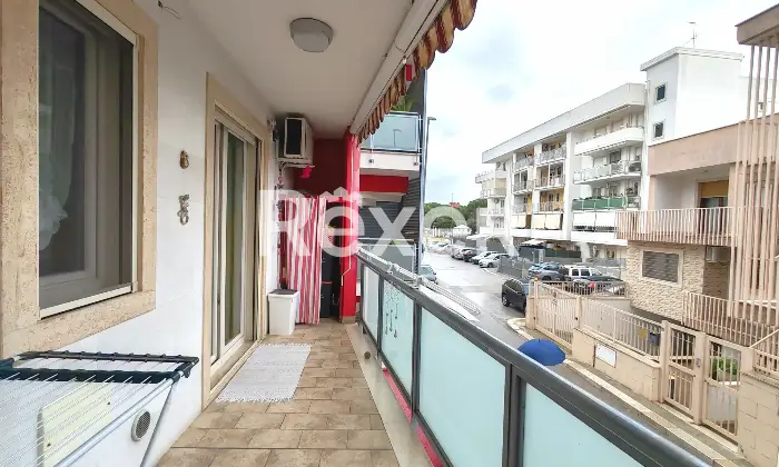 Rexer-Valenzano-Trilocale-ristrutturato-via-Tufaro-Valenzano-Altro