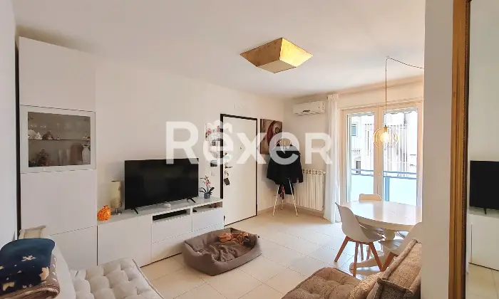 Rexer-Valenzano-Trilocale-ristrutturato-via-Tufaro-Valenzano-Altro