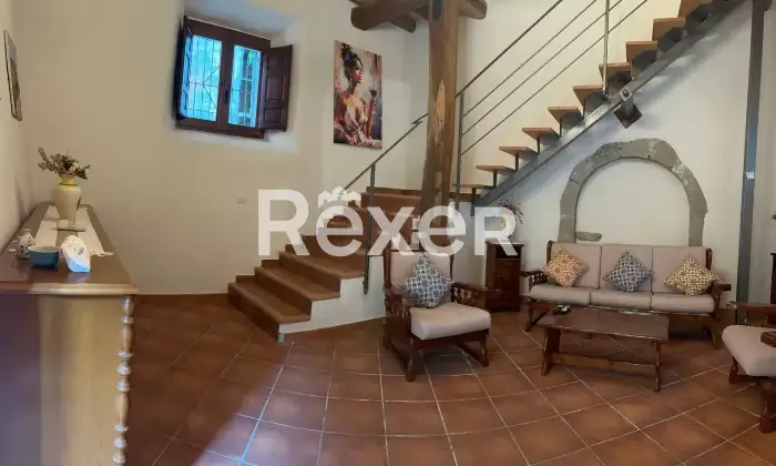 Rexer-Castiglione-di-Sicilia-Casa-indipendente-in-vendita-in-Via-Madonna-della-Catena-a-Castiglione-di-Sicilia-Altro