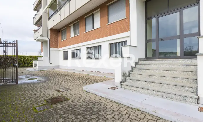 Rexer-Leini-Appartamento-ristrutturato-con-Box-auto-Altro