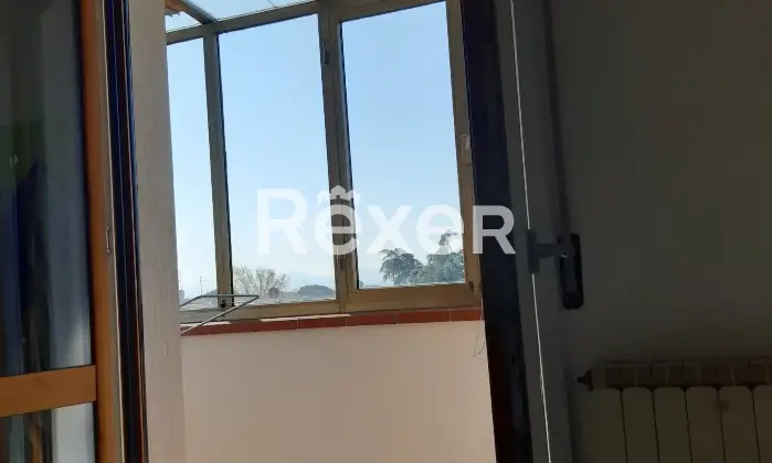 Rexer-Campi-Bisenzio-Vendesi-quadrilocale-Terrazzo